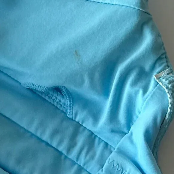 BECCA Women's Standard Prima Twist One Piece Swimsuit, Plunge Neck, Cuto… - Picture 10 of 10